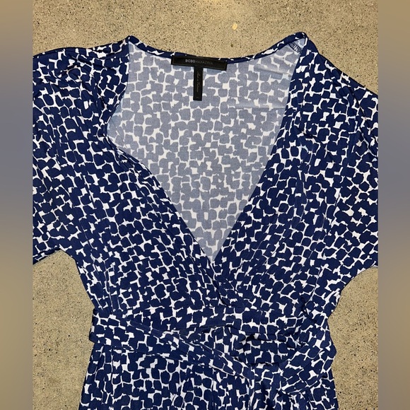 BCBGMaxAzria Blue and White Patterned Dress - Picture 1 of 3